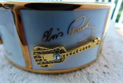 elvis music box side